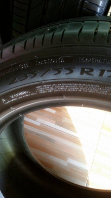 ขายยาง Micheline ขนาด 235/55 R 17 สัปดาห์ที่ 48 ปี14 (1ชุด 4 เส้น)