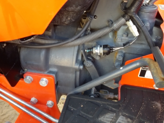 ปัญญาแทรคเตอร์..จัดมาให้ครับ ด่วน!!!คูโบต้า L3608SP พร้อมใบมีดคานบน พร้อมผาน6 ตราช้าง22&times;6รถไร่สีเดิมๆ ทำงาน413ชม จัดส่ง อ.เมือง จ.กำแพงเพชร