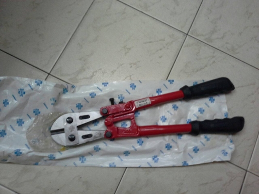 ขายกรรไกรตัดเหล็กขนาดใหญ่30นิ้วงานเก่าเก็บTAPARIA Made in India.