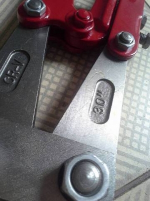 ขายกรรไกรตัดเหล็กขนาดใหญ่30นิ้วงานเก่าเก็บTAPARIA Made in India.