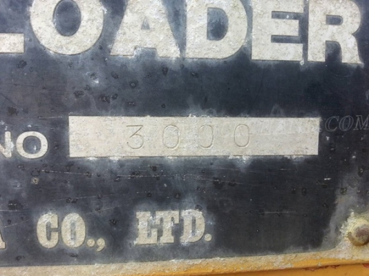 ต้องการขายรถตักFURUKAWA2เพลาWHEE  LOADER  FL60A