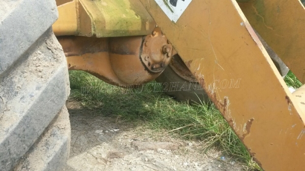 ต้องการขายรถตักFURUKAWA2เพลาWHEE  LOADER  FL60A