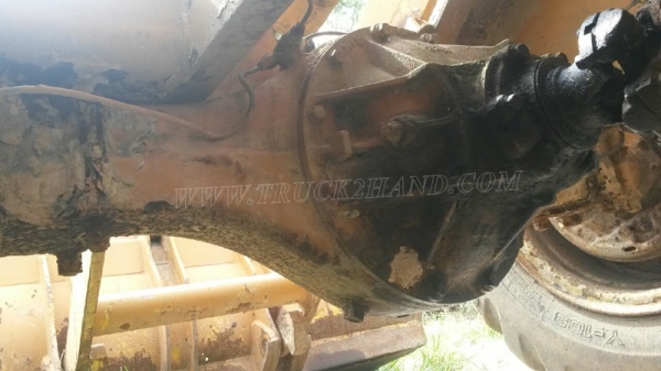 ต้องการขายรถตักFURUKAWA2เพลาWHEE  LOADER  FL60A