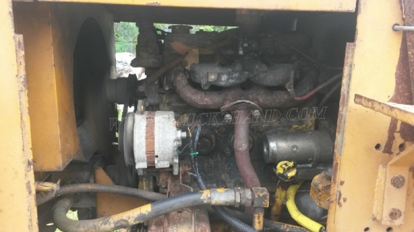 ต้องการขายรถตักFURUKAWA2เพลาWHEE  LOADER  FL60A