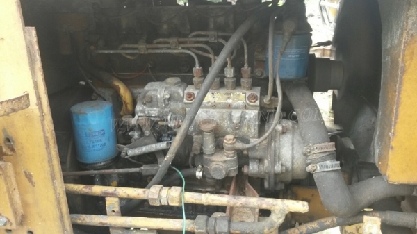 ต้องการขายรถตักFURUKAWA2เพลาWHEE  LOADER  FL60A