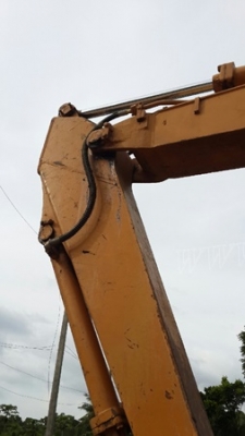 รถแม็คโค ยี่ห้อ KOMATSU รุ่น PC200 รุ่น 2 รถแม็คโค ยี่ห้อ KOMATSU รุ่น PC200 รุ่น 2