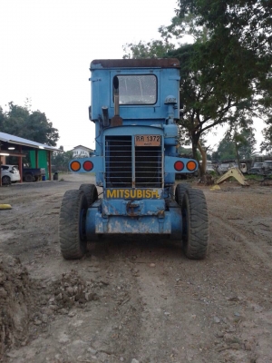 ขายรถเกรดเดอร์ MITSUBISHI  MG3