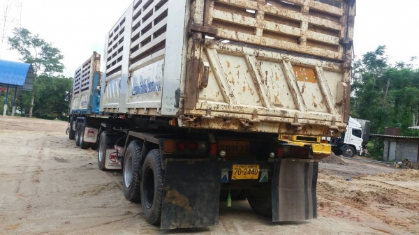 ขายรถบรรทุก 22 ล้อพ่วงแม่ลูกดัมพ์ HINO MEGA 380 แรงม้าปี 2554 ลูกพ่วงสามมิตร 3 เพลา ราคา 2500000