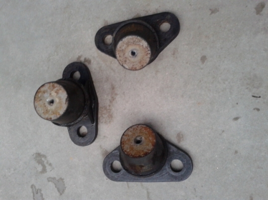 ขายยางแท่นเครื่อง SEADOO  4จังหวะ