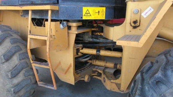 รถตัก CAT910G รถตัก CAT910G