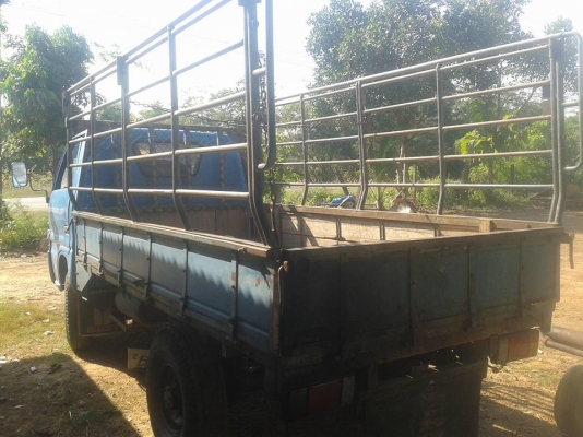 ขาย สี่ล้อใหญ่ isuzu T1D24