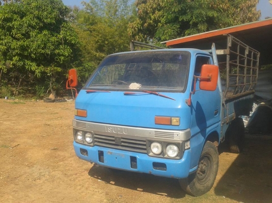 ขาย สี่ล้อใหญ่ isuzu T1D24