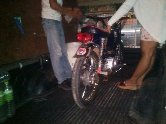 ขายชาลีเครื่องไลฟาน110 เอกสารอินวอยเครื่อง+ใบซื้อขาย ค่าตัว 8500 บาท สนใจโทร.089-8054390 โอ๋ อยู่จังหวัด ลพบุรี