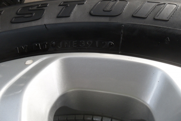 ล้อแม็ก16นิ้ว6รู เชฟ พร้อมยาง สวยๆ 4 ล้อ ราคา 6900 บาท ล้อแม็ก16นิ้ว6รู เชฟ พร้อมยาง สวยๆ 4 ล้อ ราคา 6900 บาท