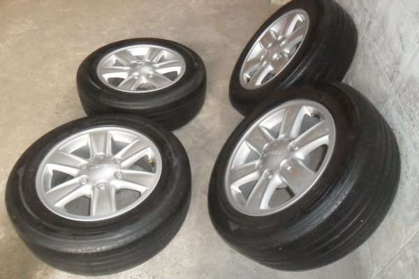 ล้อแม็ก16นิ้ว6รุ อีซูสุ พร้อมยาง สวยๆ 4 ล้อ ราคา 7900 บาท