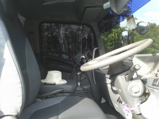 หกล้ออีซุสุ 190 แรงม้า ( ปี 56 )  เหมือนรถใหม่เลย  เลขไม 5 หมื่อนนิดๆ พร้อมใช้งาน