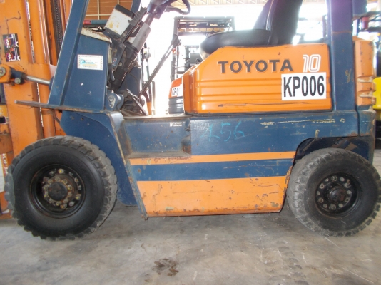 ขายFORKLIFT-TOYOTA รุ่น 5