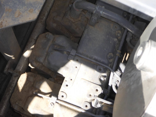 ขายรถขูดไสผิวถนน