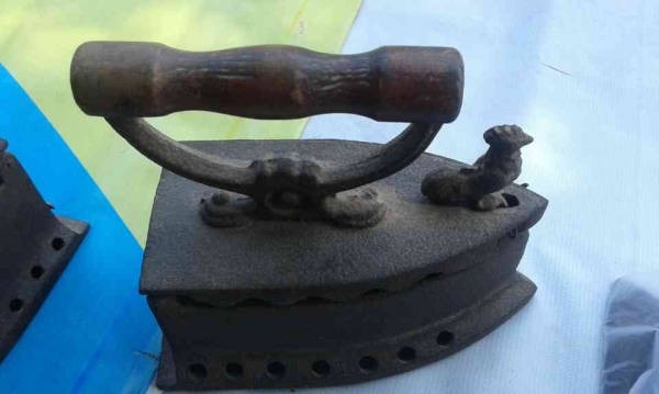 เหมาคู่เตารีดหัวไก่งานเก่า 7 รู