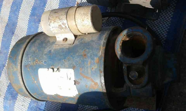 ปั้มน้ำ 1 นิ้วอิตาลี