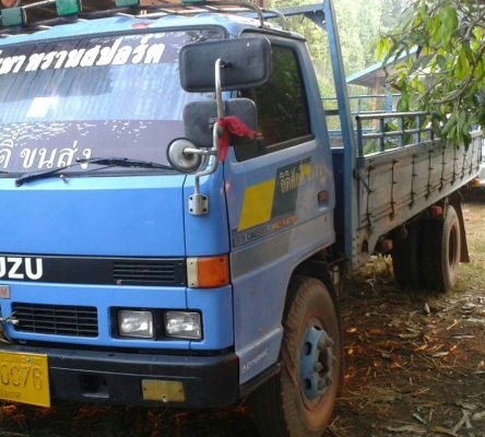 หกล้อ อีซูซุ NPR115 เกียร์สั้น ช่วงล่างใหญ Fหน้า F หลัง ยาว5ม สภาพดีสวยบางเดิมพร้มใช้ ทะเบียนพร้อมโอน