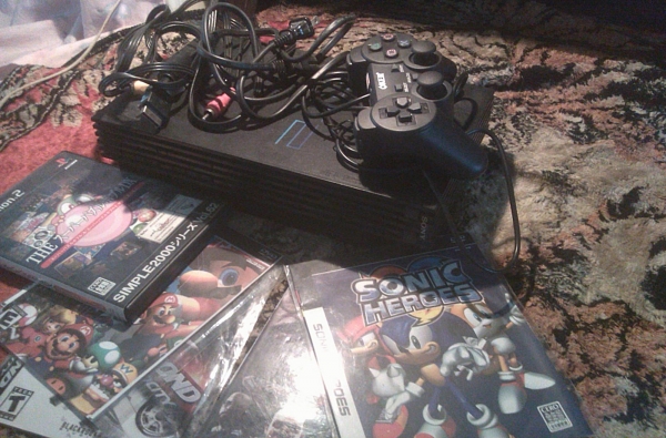 เครื่องเล่นเกม PS2 อุปกรณ์ครบ ราคาถูก