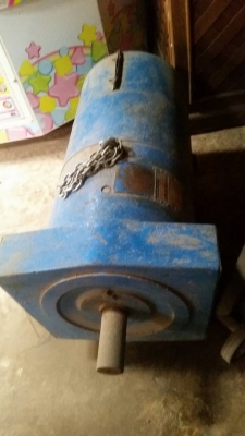 ไดปั่นไฟ 35 กิโลวัตต์ของนอกครับสภาพเดิมๆครับ  ขนาด 35 กิโลวัตต์ครับไม่ใช่ของจีนครับ  พร้อมใช้งานครับราคานี้คุ้มครับ