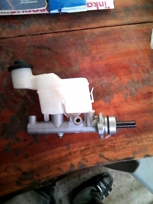 ขายปั๊มเบรคบน วีโก้แท้ ของใหม่