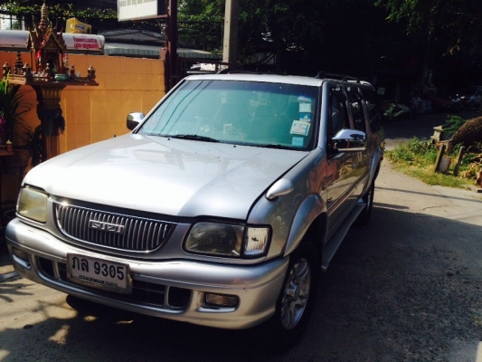 ขายอีซูซุ ADVENTURE 2001 เกียร์ออโต้ เครื่อง3.0 เทอร์โบ ราคา 138,000 บาท ติดต่อ 092-6356419