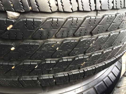 ขายยาง มิชลิน 265/65/17 ปี13 ชุดละ 4,200บ. ราคาถุกๆๆ