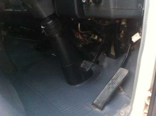 ขายรถ 6ล้อดั้ม ISUZU NQR 150 HP ( TURBO ) ปี 2550