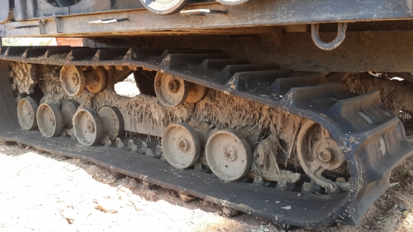 ขายรถเกี่ยวข้าว DC 68 g รุ่งปี 53 มีเล่มพร้อม ผ่อนจ่ายได้ ขายรถเกี่ยวข้าว DC 68 g รุ่งปี 53 มีเล่มพร้อม ผ่อนจ่ายได้