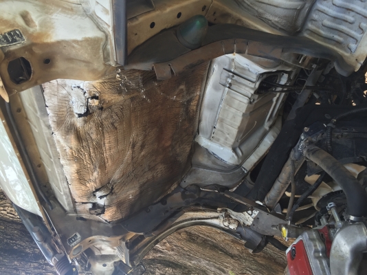 ขายรถหกล้อสภาพดียาว 5 เมตร มีแอร์ รถปี2552