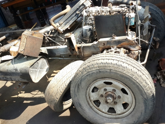 ขายเครื่องisuzuยกชุด