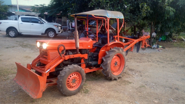 ขายคูโบต้า22แรงลดเหลือ82000ครับ ขายคูโบต้า22แรงลดเหลือ82000ครับ