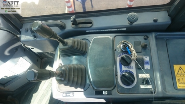 KOMATSU WA100-5 ปี2006 รถเก่าญี่ปุ่นไม่เคยใช้งานในไทยครับ