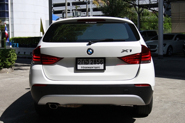 ขาย BMW X1 E84 SDRIVE18I 2.0 SUV