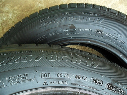 ยางขอบ17 มิชลิน225-65 R17 ลงพื้นปี14 (4เส้น4,500) ยางขอบ17 มิชลิน225-65 R17 ลงพื้นปี14 (4เส้น4,500)