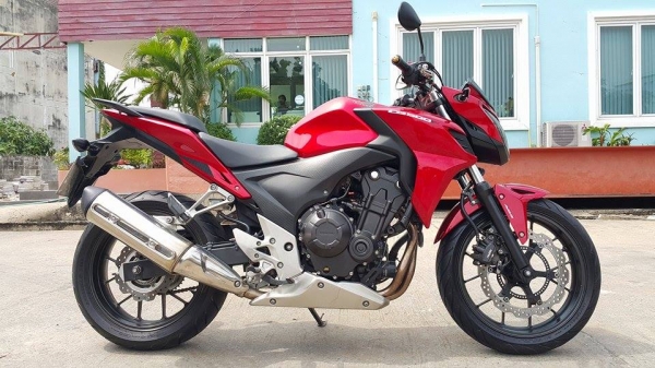 ด่วน Cb500f 2013 วิ่งน้อย ไม่ล้มไม่ชน ไม่แพง ต่อรองได้จ้า