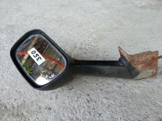 กระจกแก้ม big M