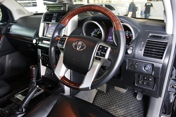 TOYOTA LANDCRUISER PRADO 150 3.0 WAGON