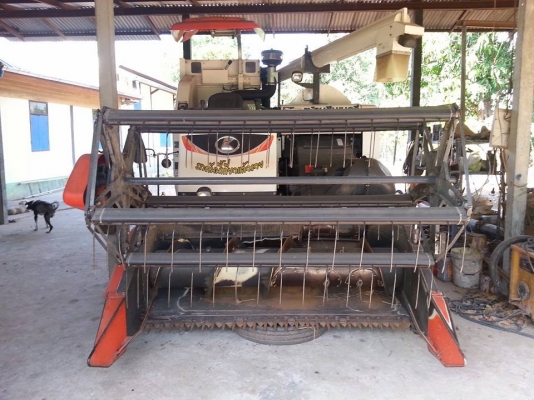 ขายดาวน์400,000 รถเกี่ยวข้าว KUBOTA DC70G พร้อมเทรลเลอร์ลากจูง สภาพพร้อมใช้งาน สนใจโทร 090-8588220คุณนะ 093-3258446คุณบิว หรือเข้าดูสินค้าอื่นๆได้ที่ www.truck.in.th/498 หรือเพจFacebook ณรงค์ ซื้อขายรถมือสอง (เว็บไซต์ส่วนตัว) หรือFacebook ตลาดรถมือสอง คุณ