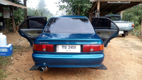 ขาย lencer 1.5 กระจกไฟฟ้า เซ็นทัลล๊อก คาบู ภาษี59 เอกสารครบ สีสวย แอร์เย็น ช่วงล่างต้องเก็บนิดหน่อย รถอยู่น่าน กองร้อยตชด324 ขายราคา39,000 บาทได้ล้อแม็กสีดำขอบ14 หรือราคา49,000 ได้แม็กสีเงินขอบ15กว้าง8"off20/สนใจโทร0882520025