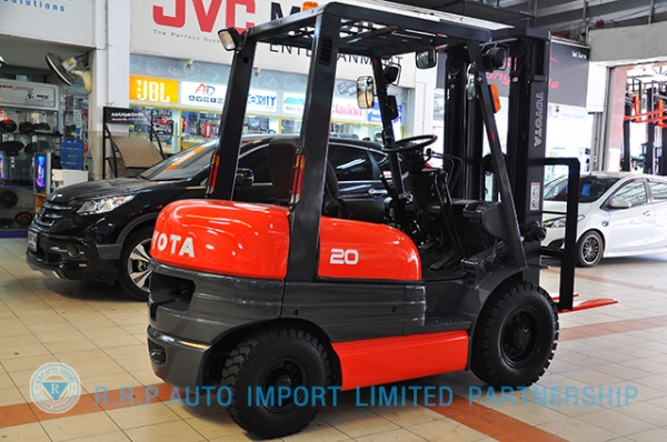 ขายรถโฟล์คลิฟท์มือสอง TOYOTA รุ่น 6FD20-31021 ราคา 295,000 บาท นำเข้าจากประเทศญี่ปุ่น 100\% ไม่เคยใช้งานในไทย