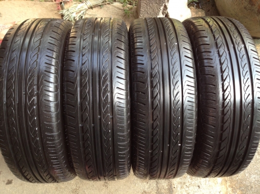 ยางGOODYEAR 205 60R16 ลงพื้นปลายปี2014 สภาพสวยมากๆไร้ที่ติ ดอกเยอะมากๆ