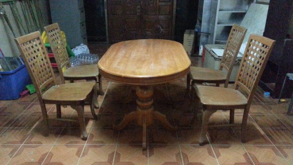 ชุดโต๊ะไม้ โต๊ะอาหาร 4 ที่นั่ง ชุดโต๊ะไม้ โต๊ะอาหาร 4 ที่นั่ง