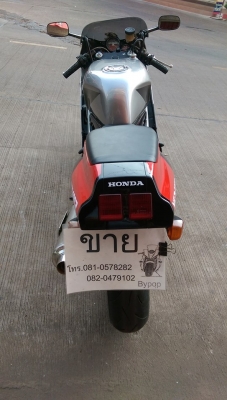 ขายคับ HONDA VFR400 NC30 ปี92 วางเครื่องRVF NC35 ทะเบียนแท้พร้อมโอนไม่ขาดต่อ แฟริ่งเดิมๆ สีสวย ยางหน้าหลังโซ่สเตอเต็ม สวยๆ คับ ราคา 79500 บาท ส่งได้ทั่วไทยคับ สนใจติดต่อ 081-0578282 FACEBOOK ชาญณรงค์ ป๊อป ชัยอมฤต ไอดีไลน์ POPBIGBIKESAKON คับ สนใจรถสวย ถูก