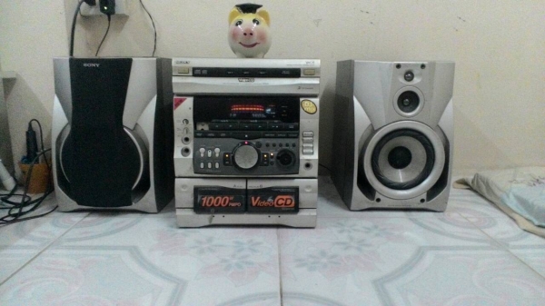 ชุดเครื่องเสียง sony เสียงดีไว้ต่อดูหนังฟังเพลง