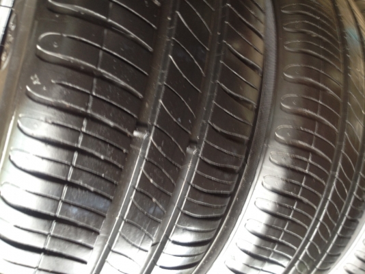 ยางMICHELIN รุ่น ENERGY xm2 .175 65R15 ปี2014 สภาพสวยมากๆดอกเยอะมากๆ ยางMICHELIN รุ่น ENERGY xm2 .175 65R15 ปี2014 สภาพสวยมากๆดอกเยอะมากๆ