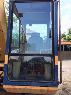 Komatsu pc60-5 เก่านอกไม่เคยใช้งานในไทย สภาพดีพร้อมใช้งาน